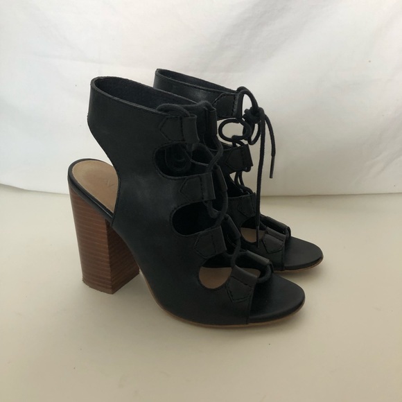 Free with Purchase ✨ Aldo Leather Lace Up Heels - Picture 3 of 8